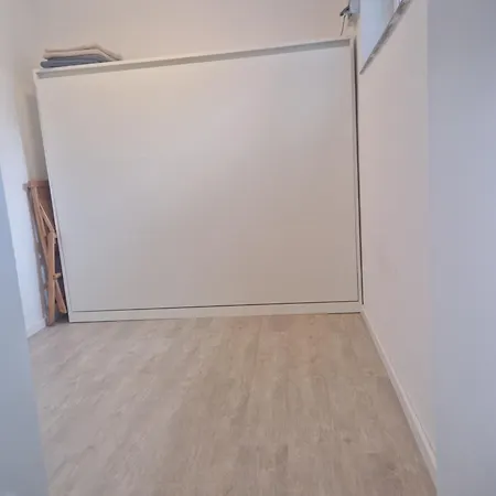 Monteur- Kachtenhausen *