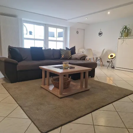 Monteur- Kachtenhausen Apartman Lage